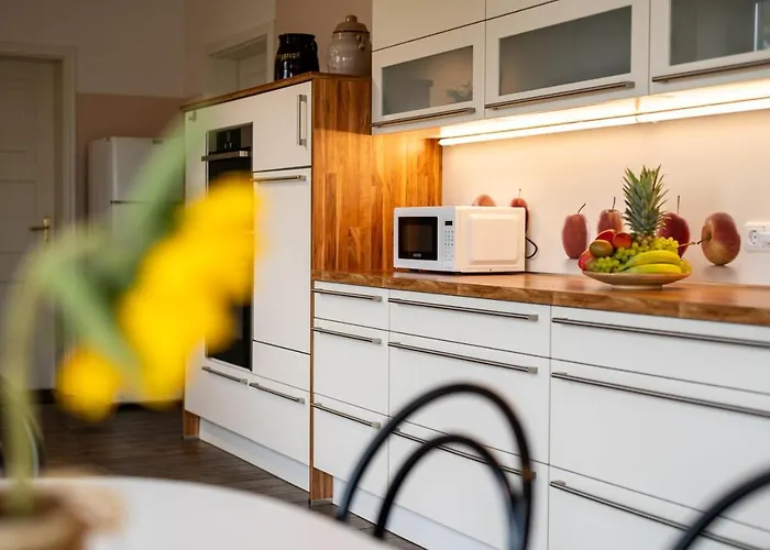 Landurlaub Mit Kamin Schwarz (Mecklenburgische Seenplatte)